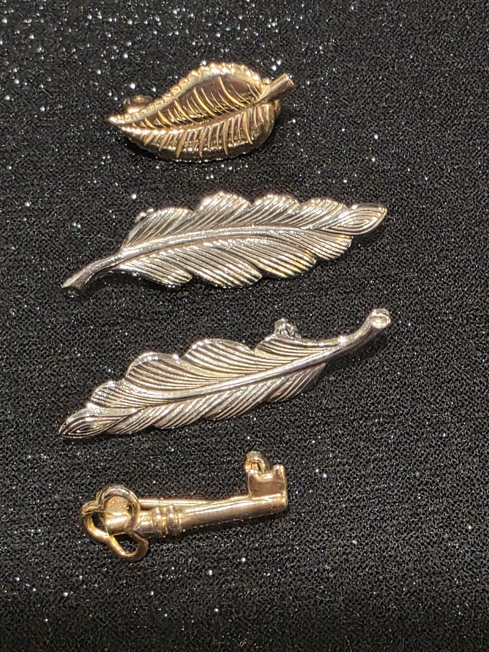 Vintage Mini Gold-tone & Silver-tone Pin Brooches: 2 Feather, 1 Leaf & 1 Key